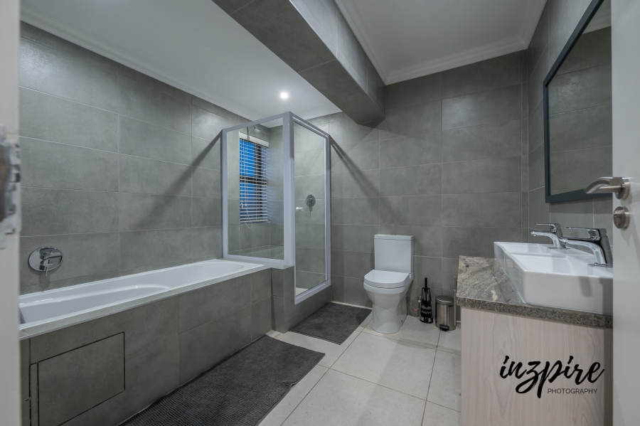 3 Bedroom Property for Sale in Hartland Lifestyle Estate Western Cape